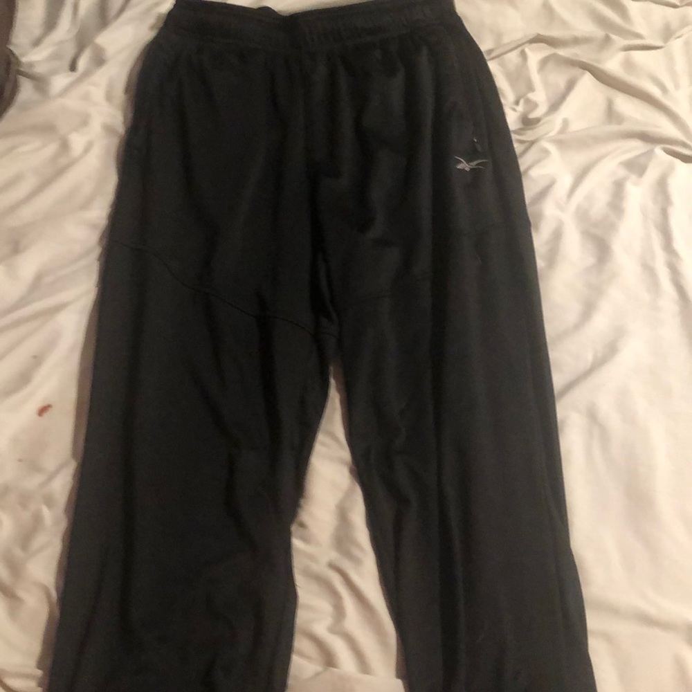 Reebok men’s small joggers